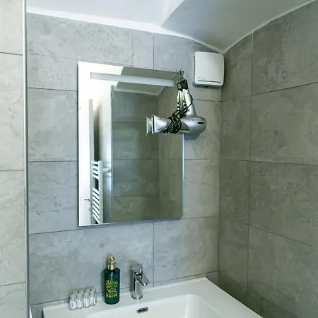 Casa Di Beppe Citta Alta アパート ベルガモ