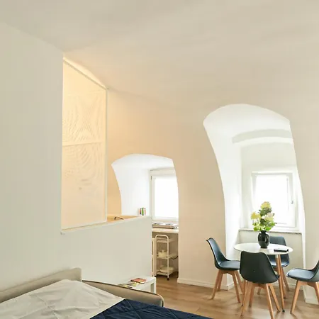 Casa Di Beppe Citta Alta 公寓 *